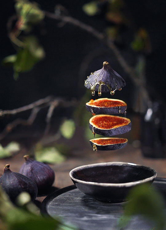15 food lifestyle photography sliced fig by daria khoroshavina