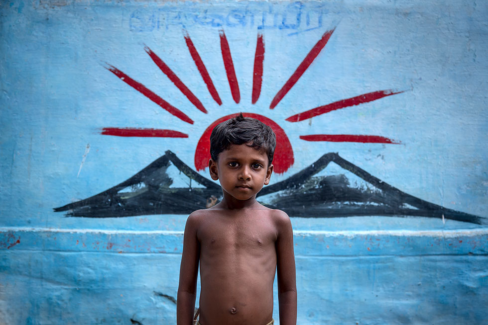 travel photography boy by saravanan dhandapani