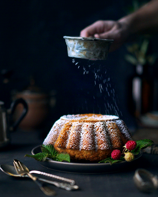 6 food lifestyle photography cake by daria khoroshavina