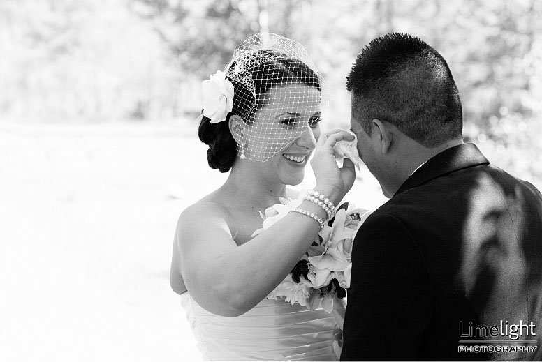 15 wedding candid photography by limelight