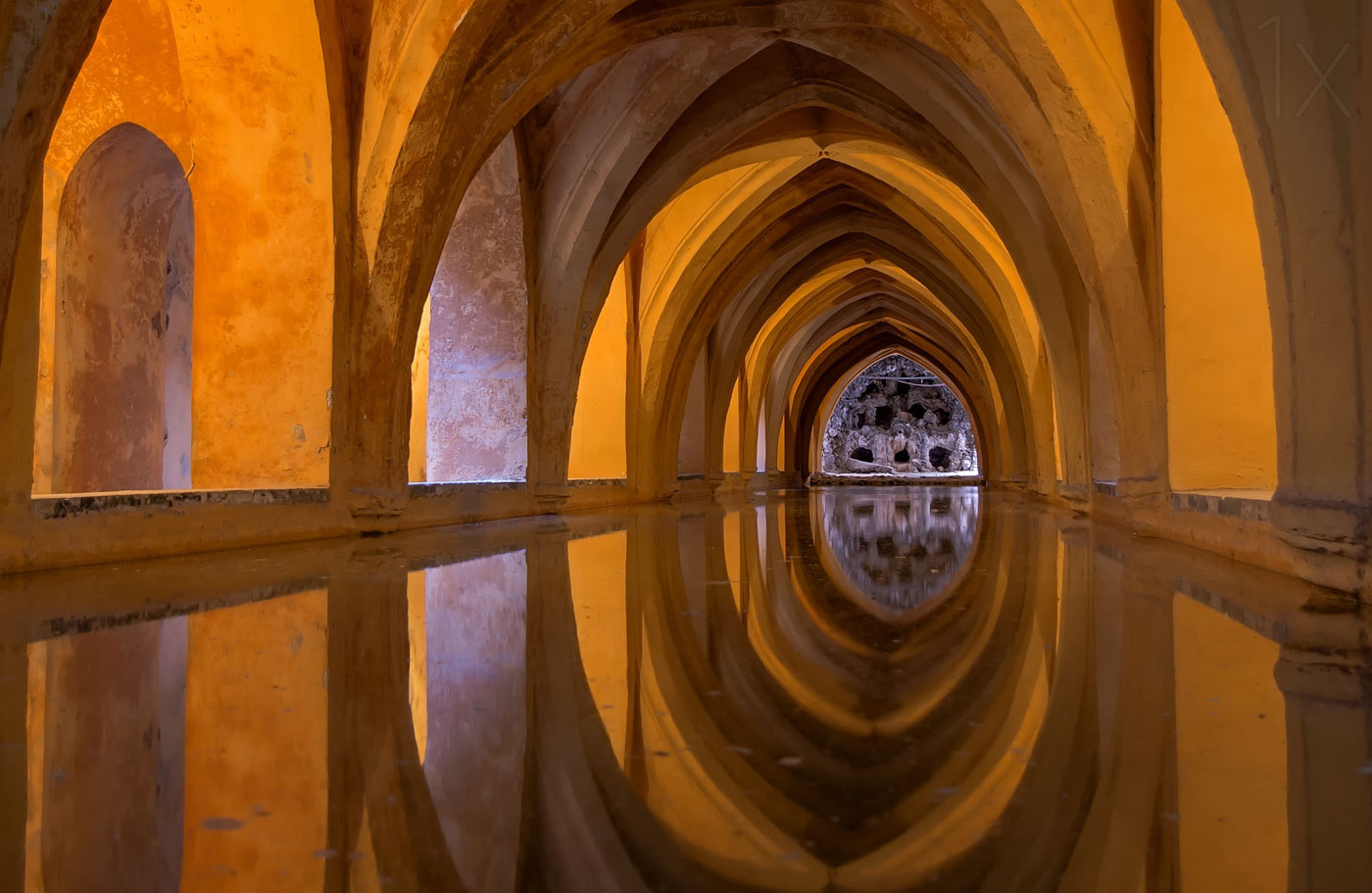 reflection photography architecture by peter sticza